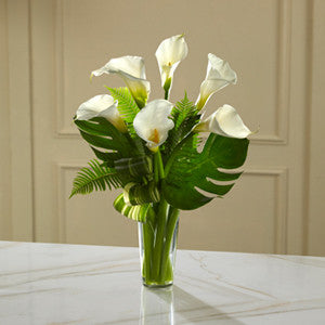 Endless Elegance Calla Lily Bouquet – Beaudry Flowers